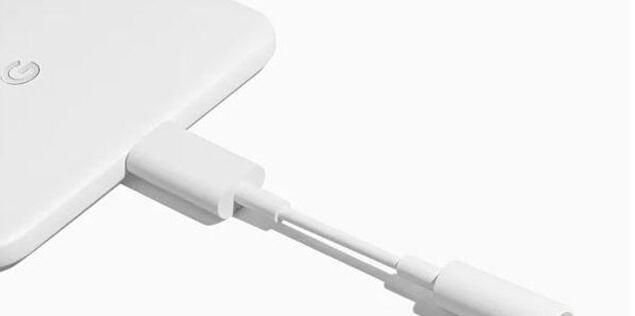 手机取消耳机孔是什么原因什么？手机取消耳机孔有哪些好处！